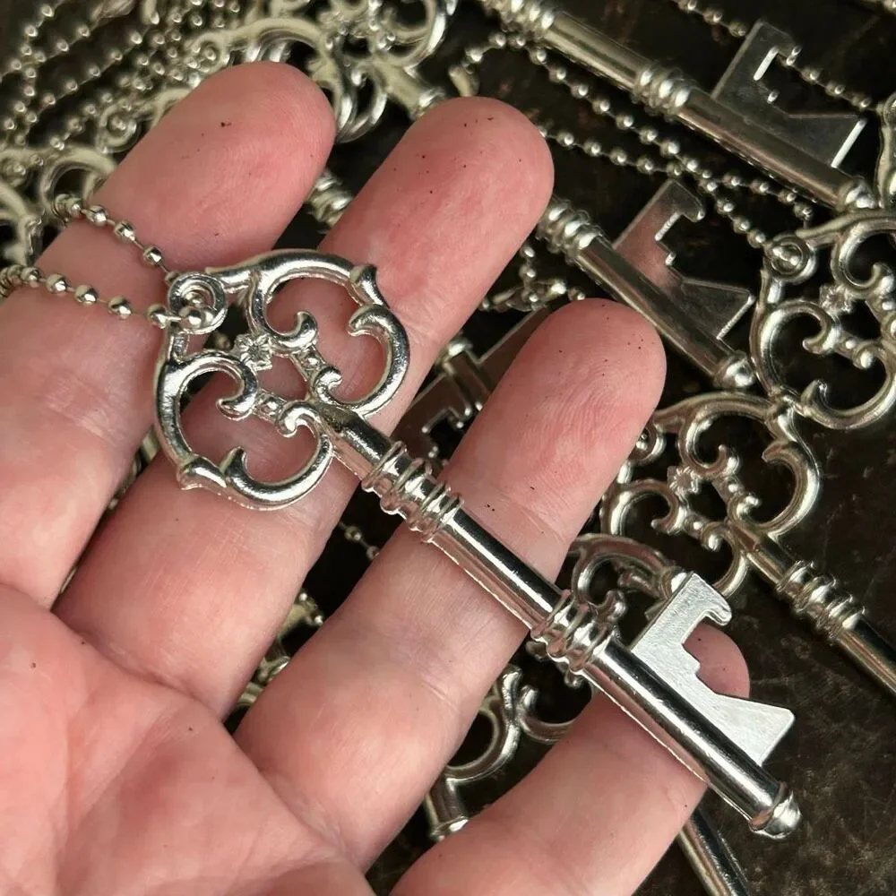 Lot 14 Ornate Antique Style Skeleton Key Bottle Opener Silver Tone Gift Wedding